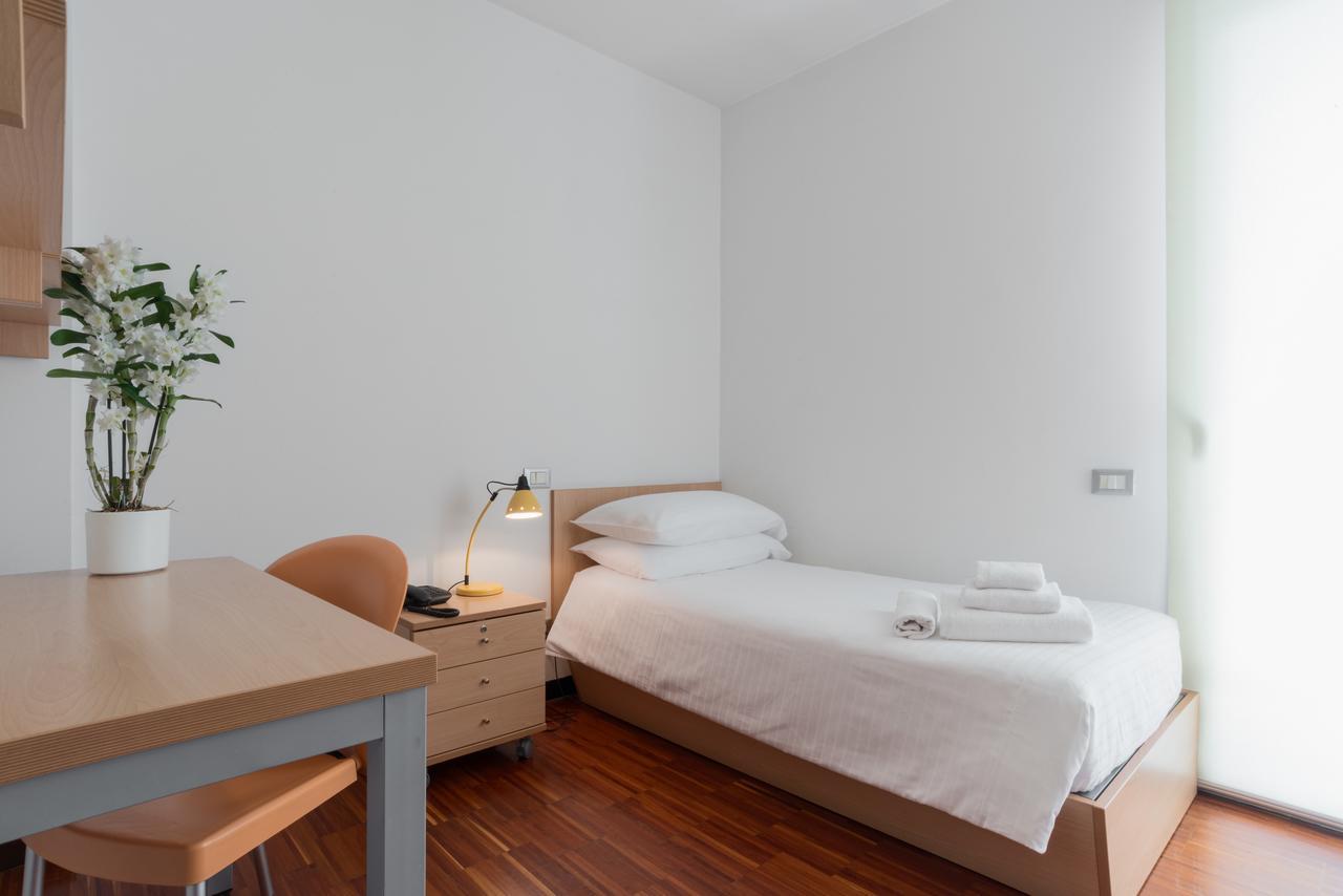 Camplus Guest Lambrate Casa Per Ferie * Milano